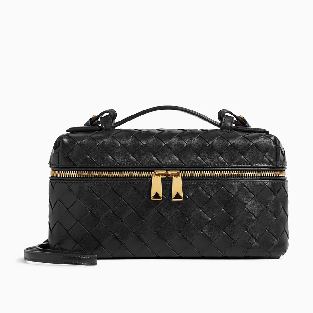 New Bottega Veneta Bang Bang Vanity Shoulder Bag